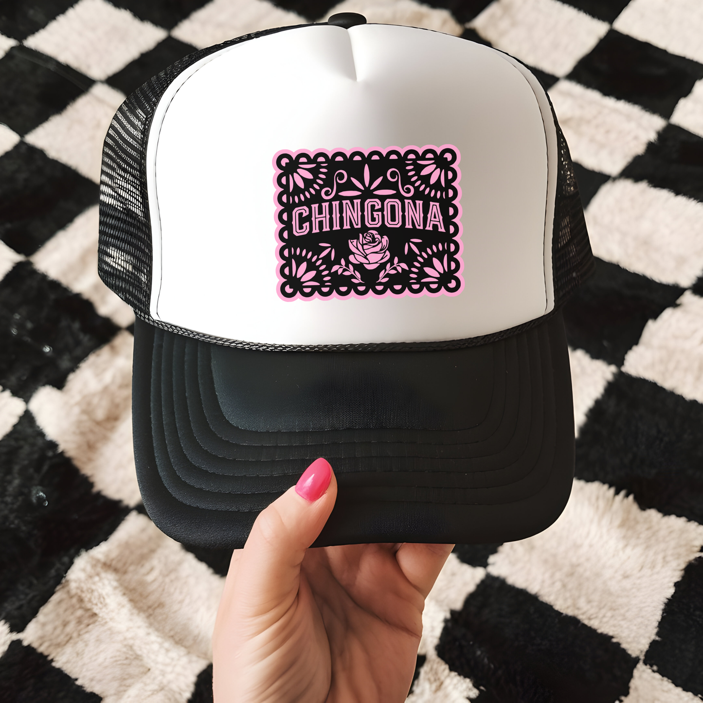 Chingona Papel Picado Trucker Hat – Gorra con Cultura y Actitud