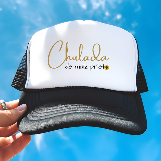 Chulada de Maíz Prieto Trucker Hat – Gorra Negra con Orgullo y Raíces