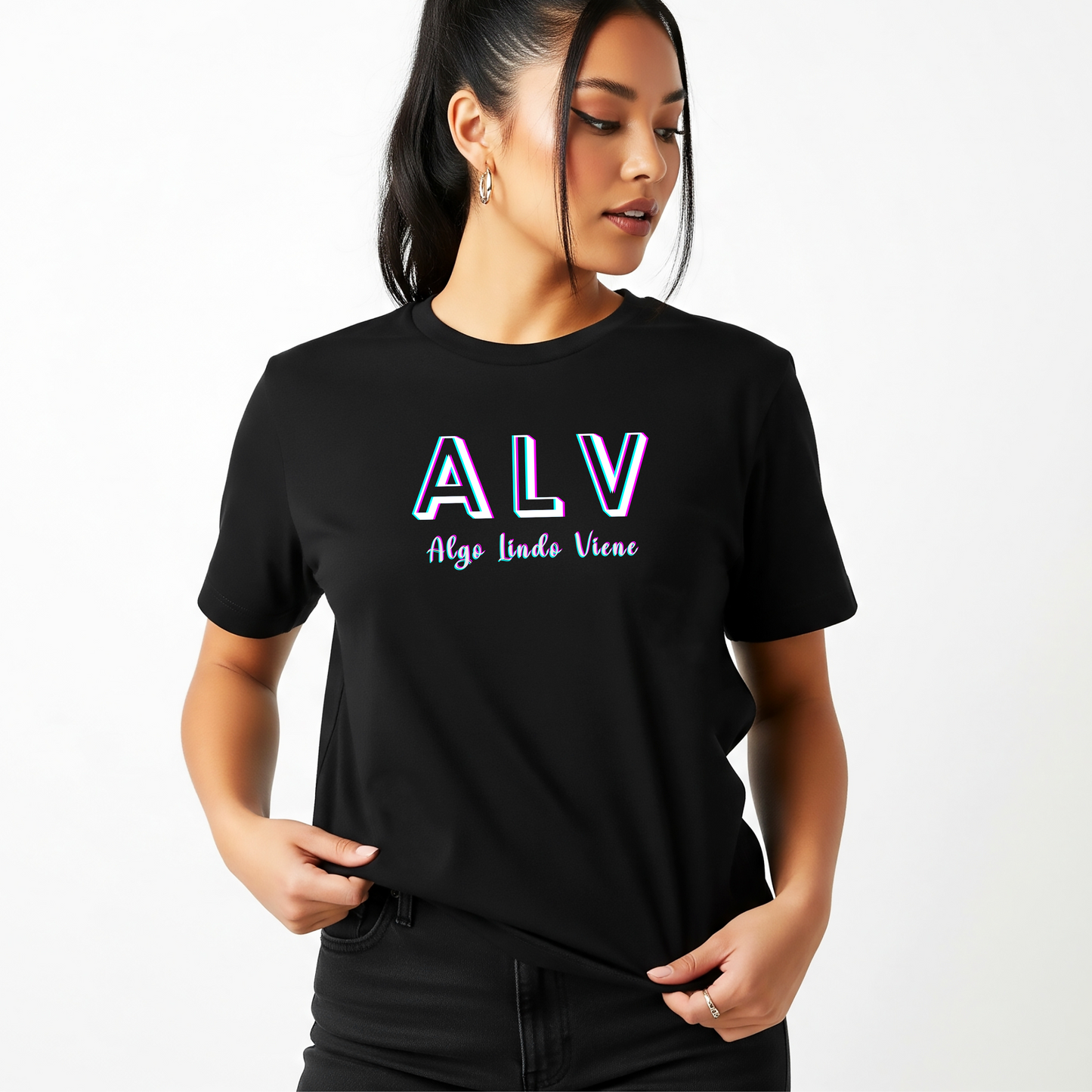 ALV Algo Lindo Viene Graphic Tee - Good Vibes & Manifestation | Camiseta Positiva y Motivacional