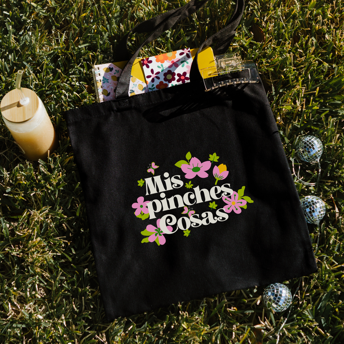 Mis Pinches Cosas Tote Bag - Funny & Bold Latina Bag | Bolsa Reutilizable con Actitud